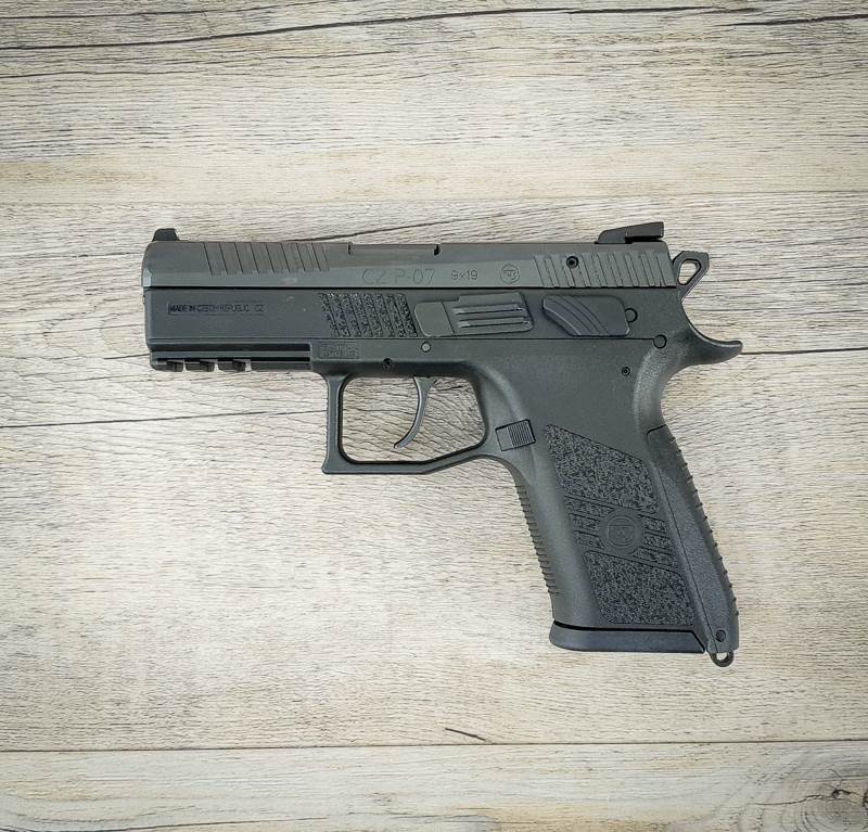 Begagnad Pistol CZ P-07 - 9 mm - DEMO