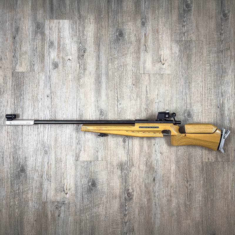 Begagnat gevär FWB 2700 Universal höger, .22 LR