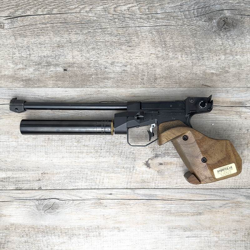Begagnad Luftpistol FWB C10, ny tub ingår