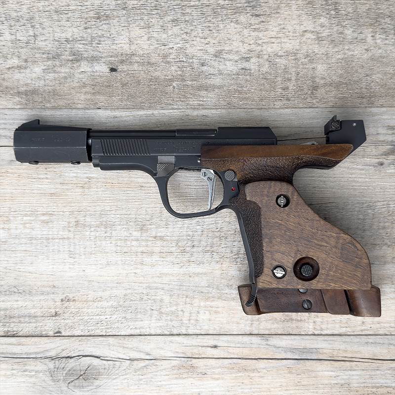 Begagnad Pistol Unique DES/69 .22 LR