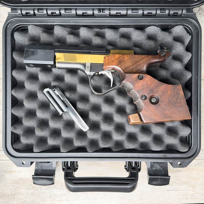 Begagnad Pistol Unique DES/96-U, .22lr