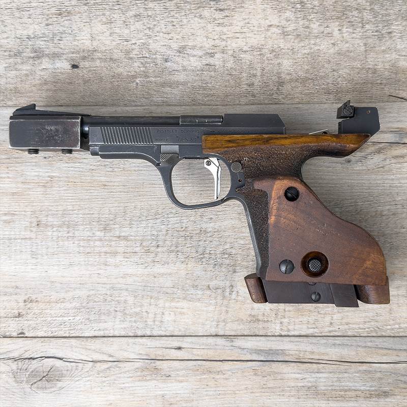 Begagnad Pistol Unique DES/69 .22 LR