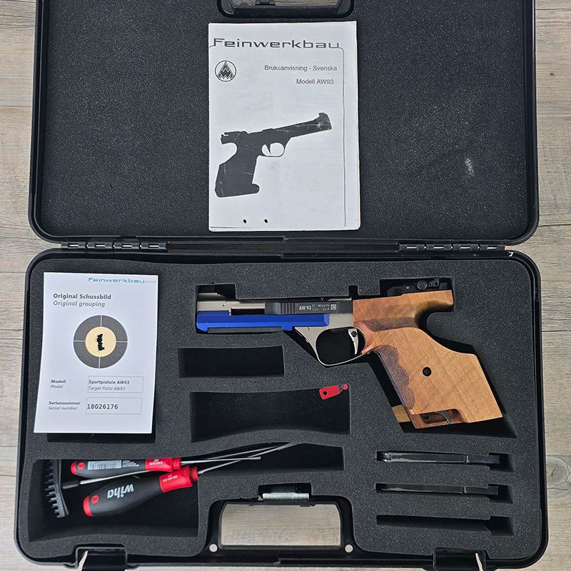 Begagnad Pistol Feinwerkbau AW93 Light .22lr, L-Nillkolv höger