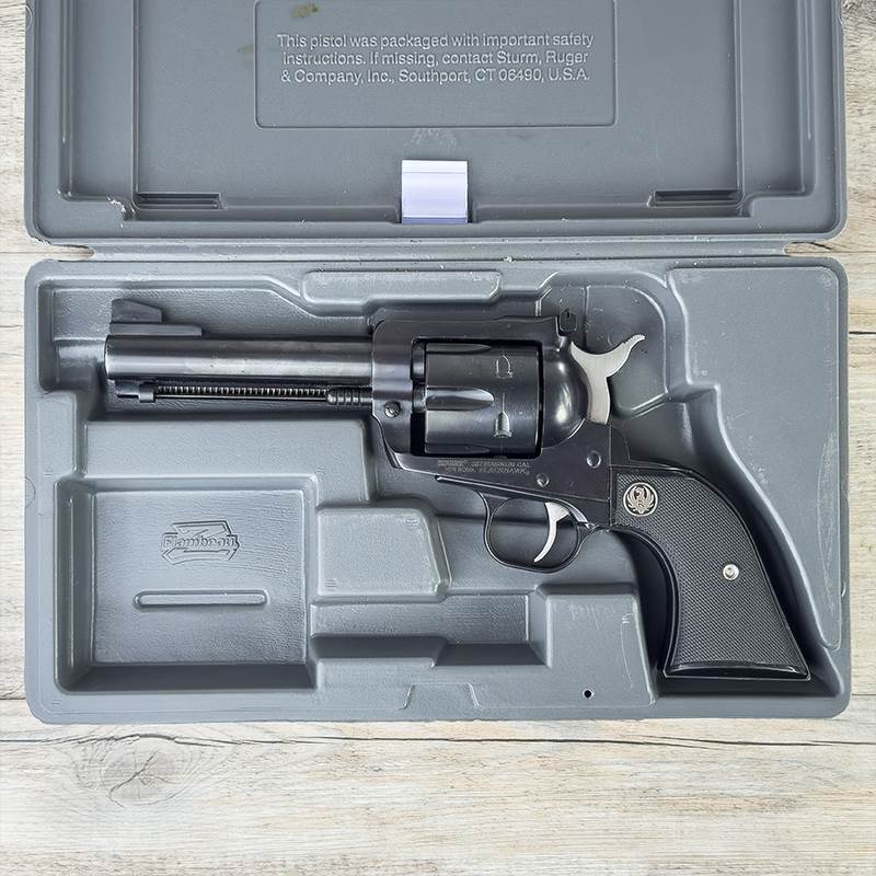 Begagnad Ruger New Model Blackhawk .357M  4 5/8" Blånerad
