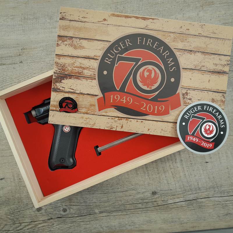 Pistol Ruger MKIV Standard 70th Anniversary.22 LR