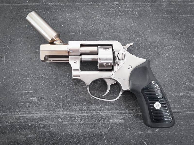 Signalrevolver 9mm knallpatron till Pyro, specialbyggd